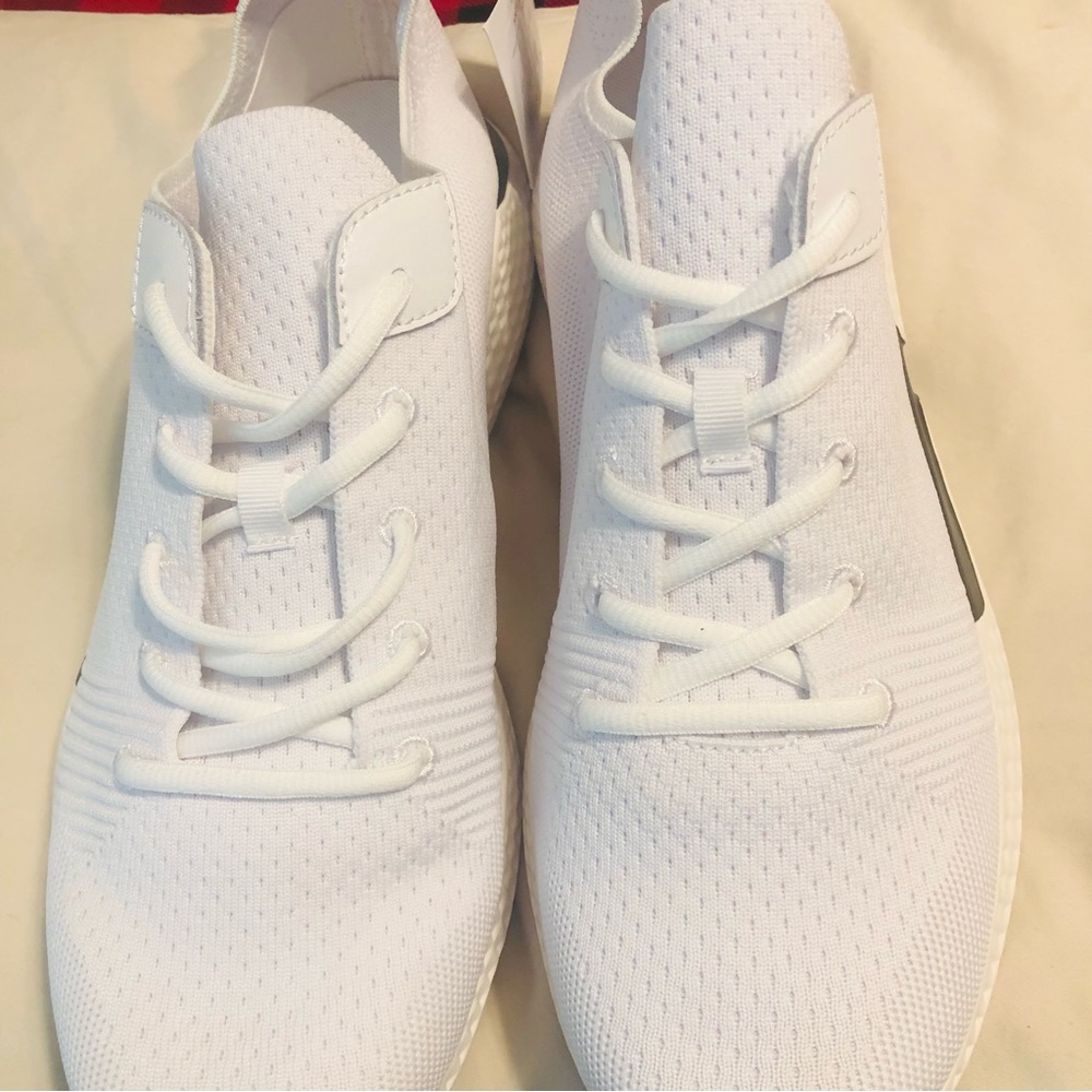 Athletic American Eagle Mens fashionable white running shoes Size 12 - Picture 11 of 15